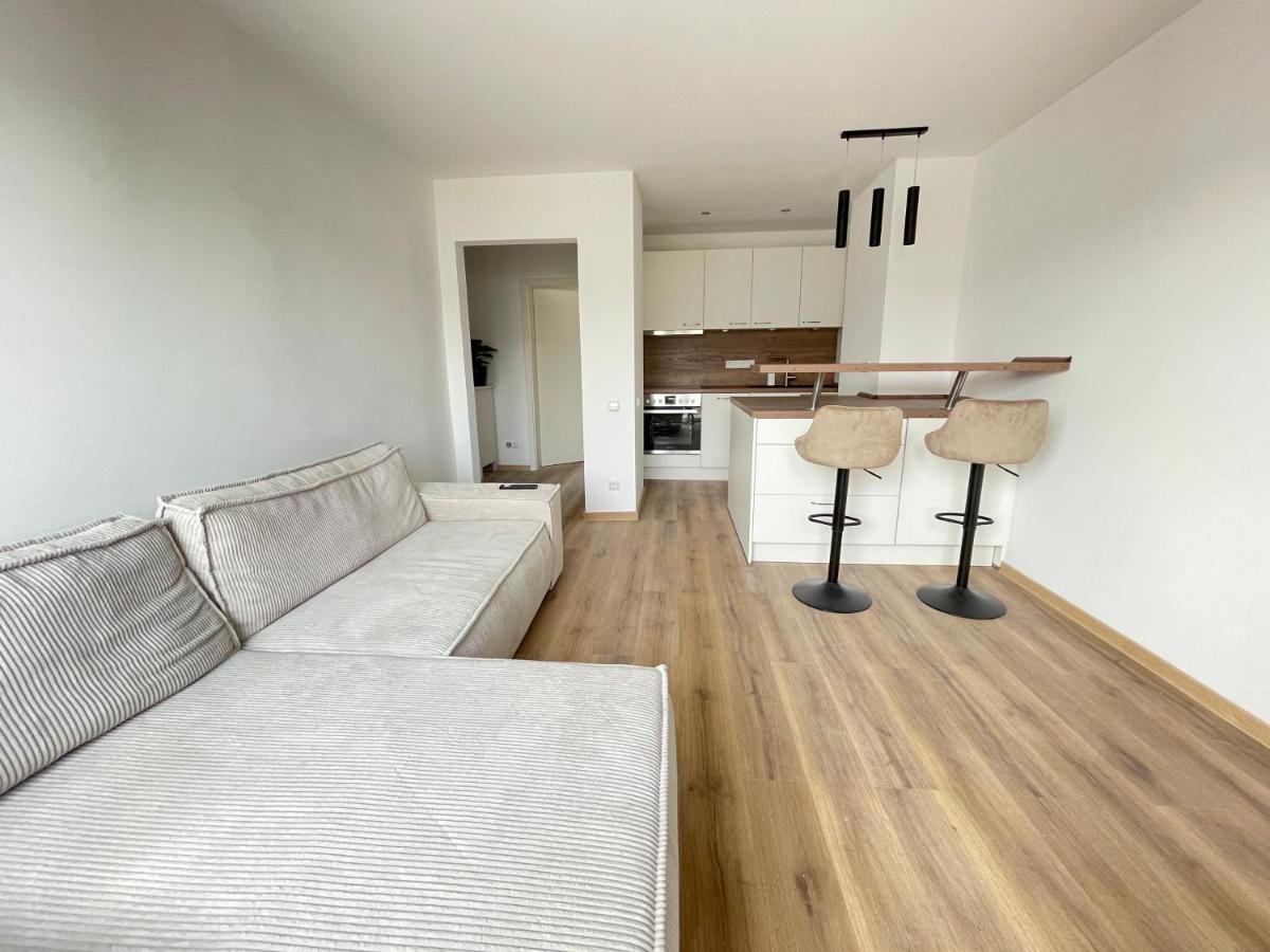 Apartment Neue Stilvolle 2-zimmer Im Zentrum Von